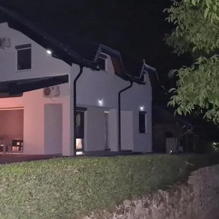 Dial Lohovo-dvoslap Villa Bihac